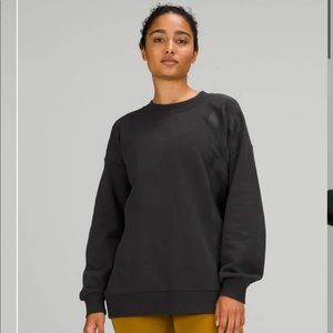 Lululemon Perfectly Oversized Crew *Logo Black size:10